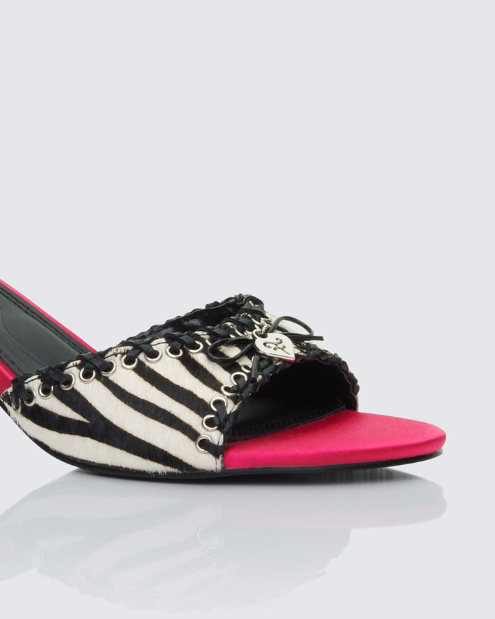 Women's leather heels close-up detail – FINESSE