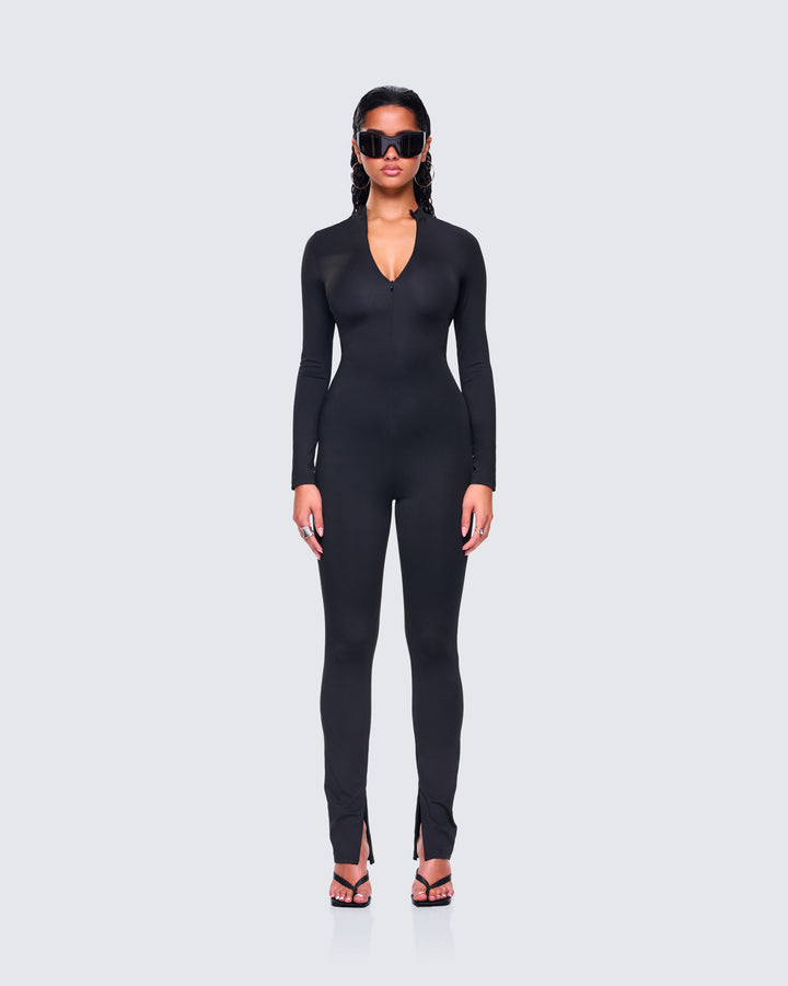 Women's black jumpsuit close-up detail – FINESSE