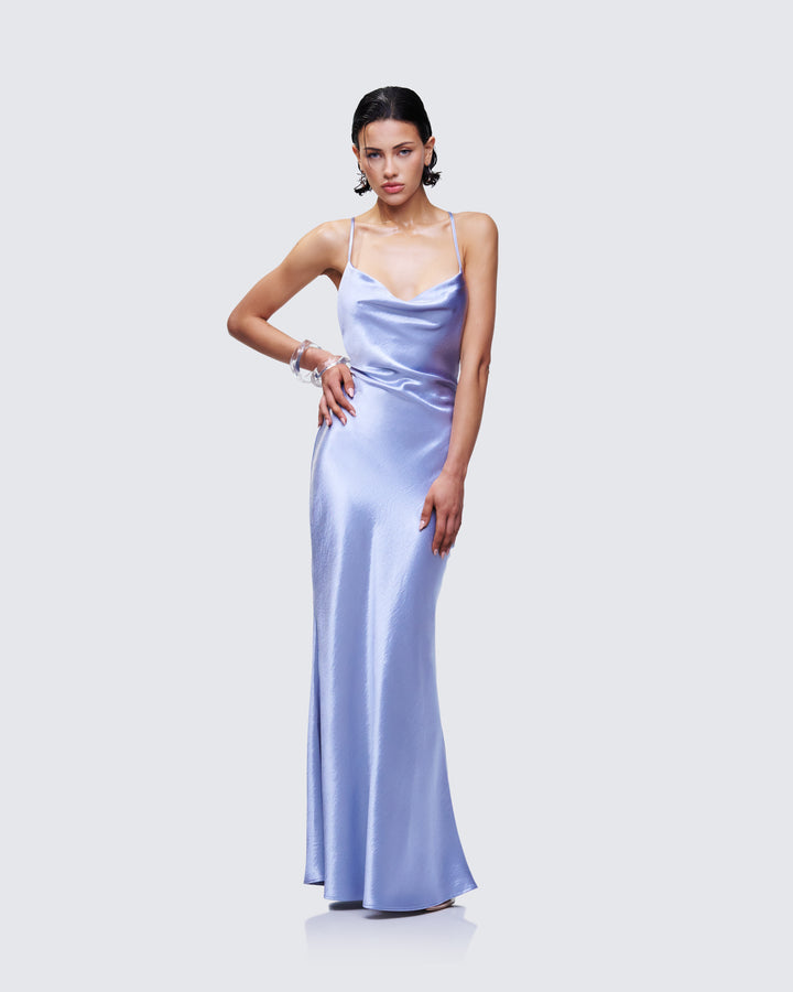 Women's blue maxi dress close-up detail – FINESSE