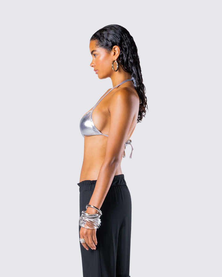 Women's silver bikini close-up detail – FINESSE
