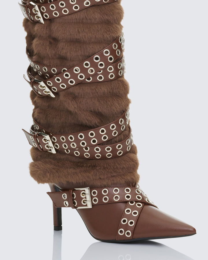 Women's brown boots close-up detail – FINESSE