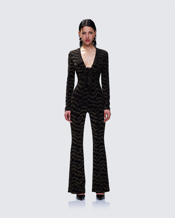 Women's black jumpsuit close-up detail – FINESSE