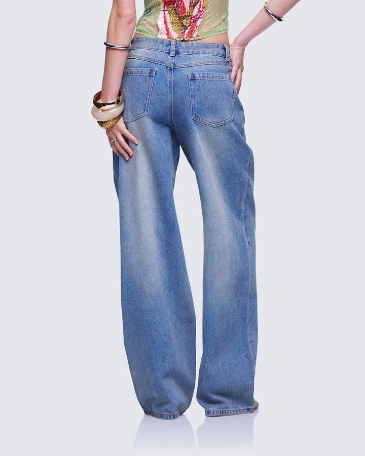 Women's blue cotton wide-leg pants close-up detail – FINESSE