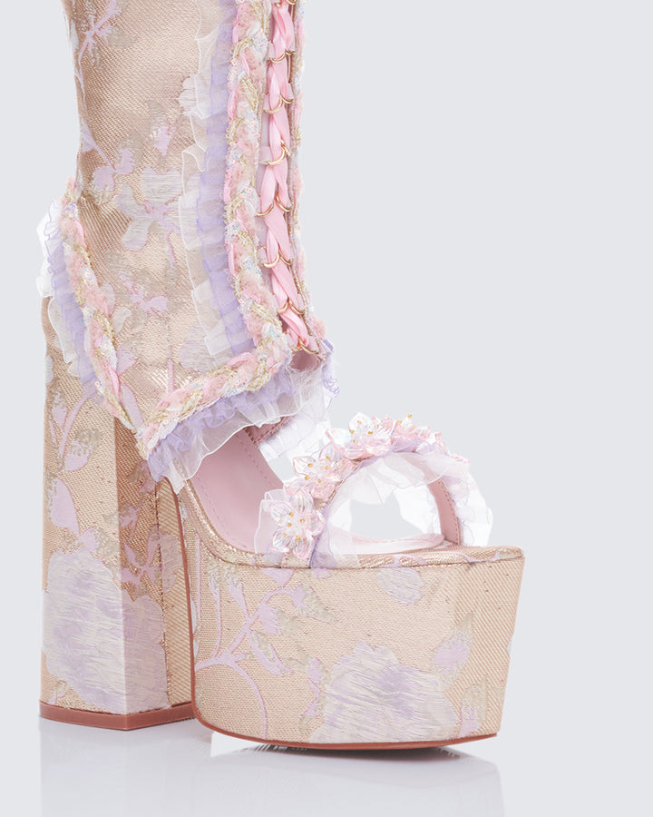 Women's pink boots close-up detail – FINESSE