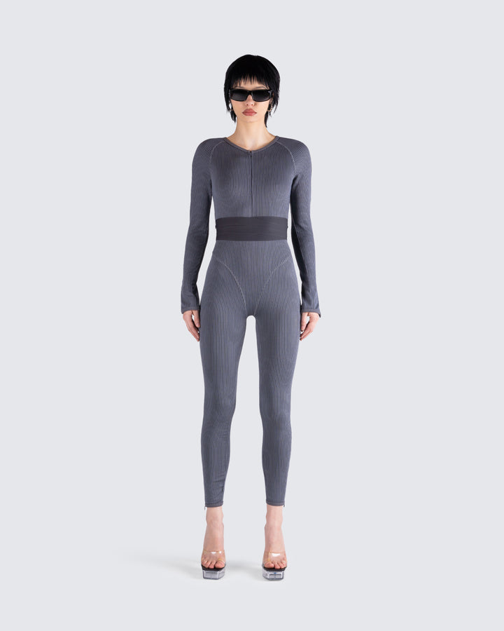 Women's grey cotton jumpsuit close-up detail – FINESSE